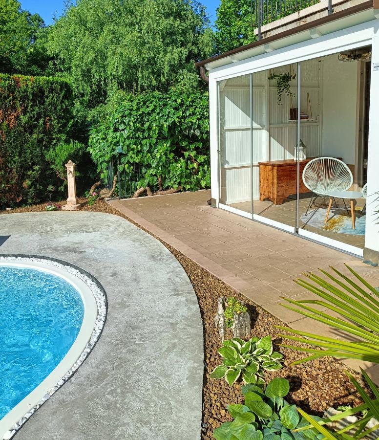 Picnic Room And Pool Кастелнуово дел Гарда Екстериор снимка