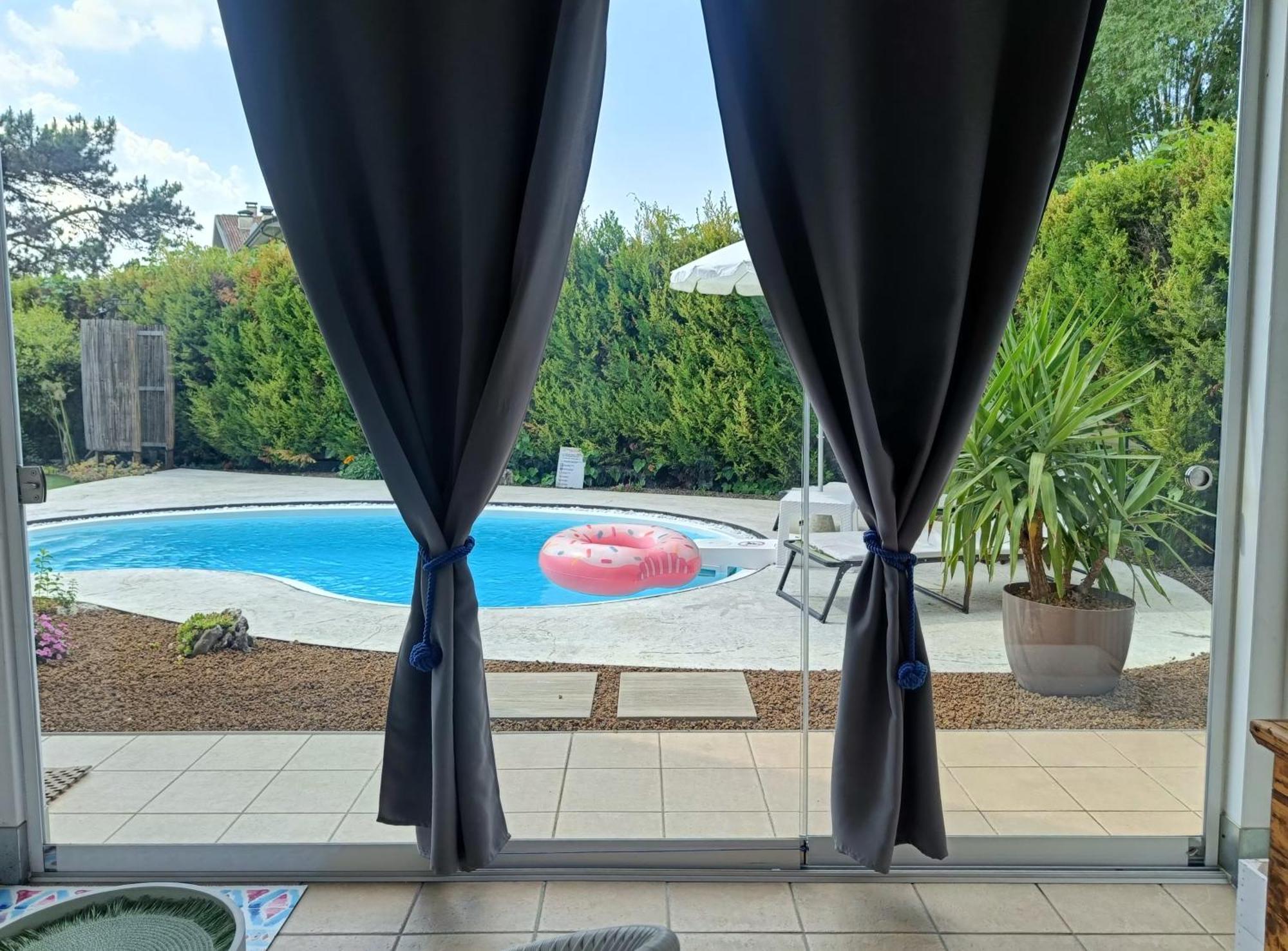 Picnic Room And Pool Кастелнуово дел Гарда Екстериор снимка